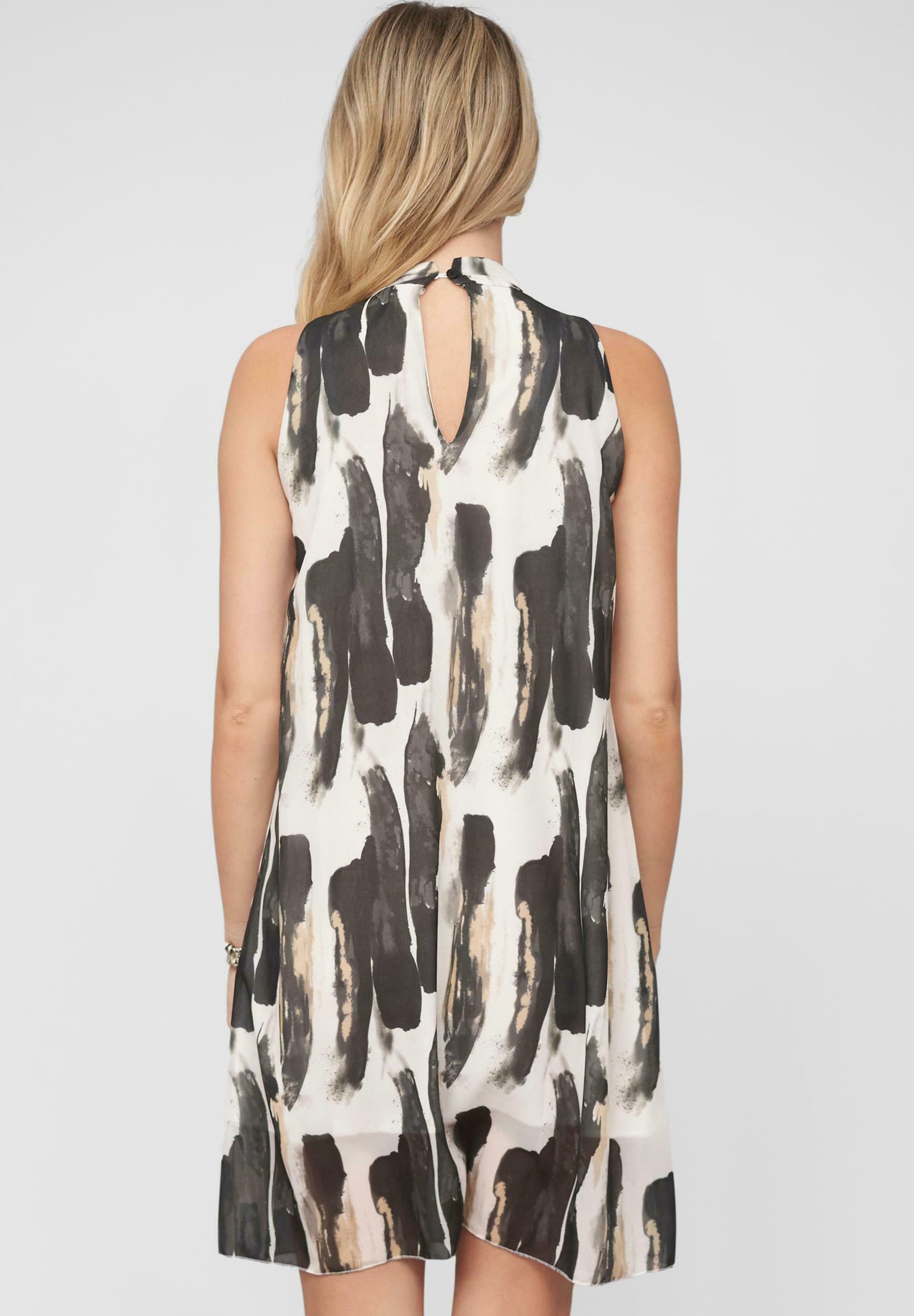 Superposition de ras-de-cou Cloud 5ive - Robe de jour - Noir et blanc