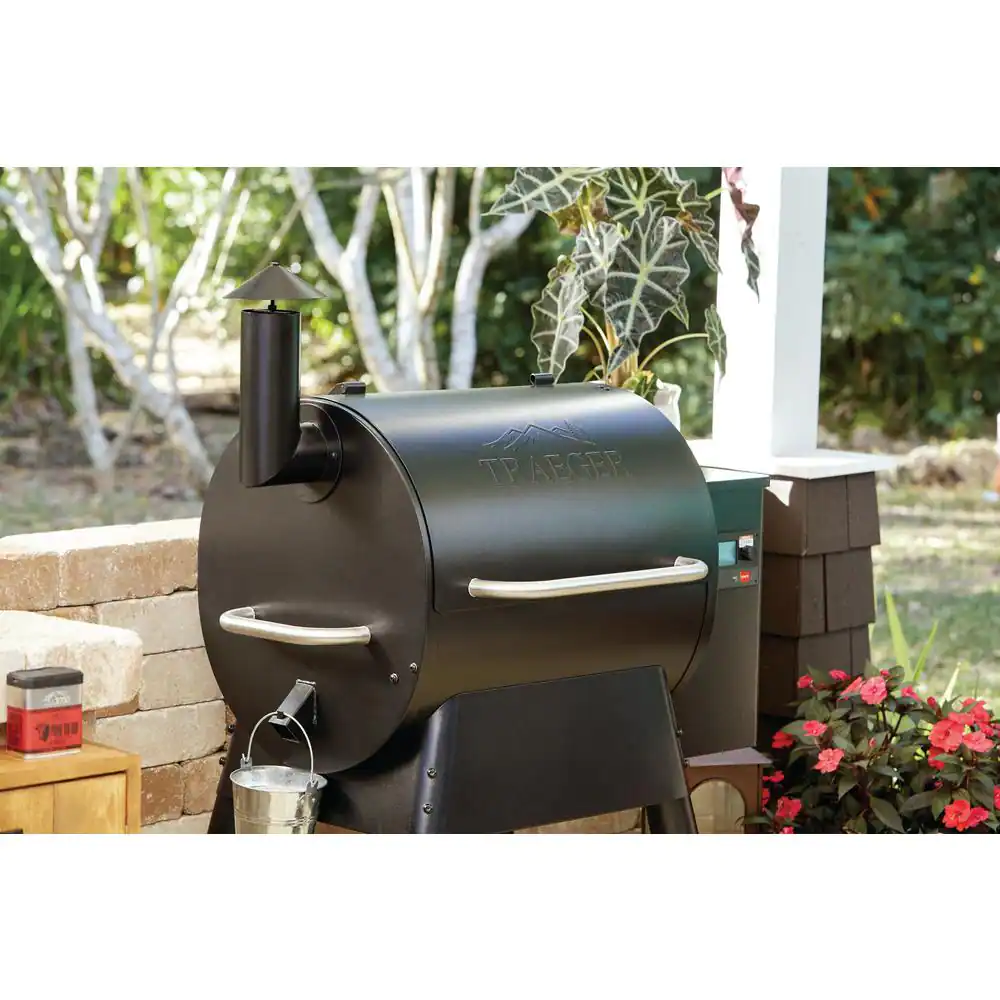Pro 575 Wifi pellet grill és füstölő fekete színben
