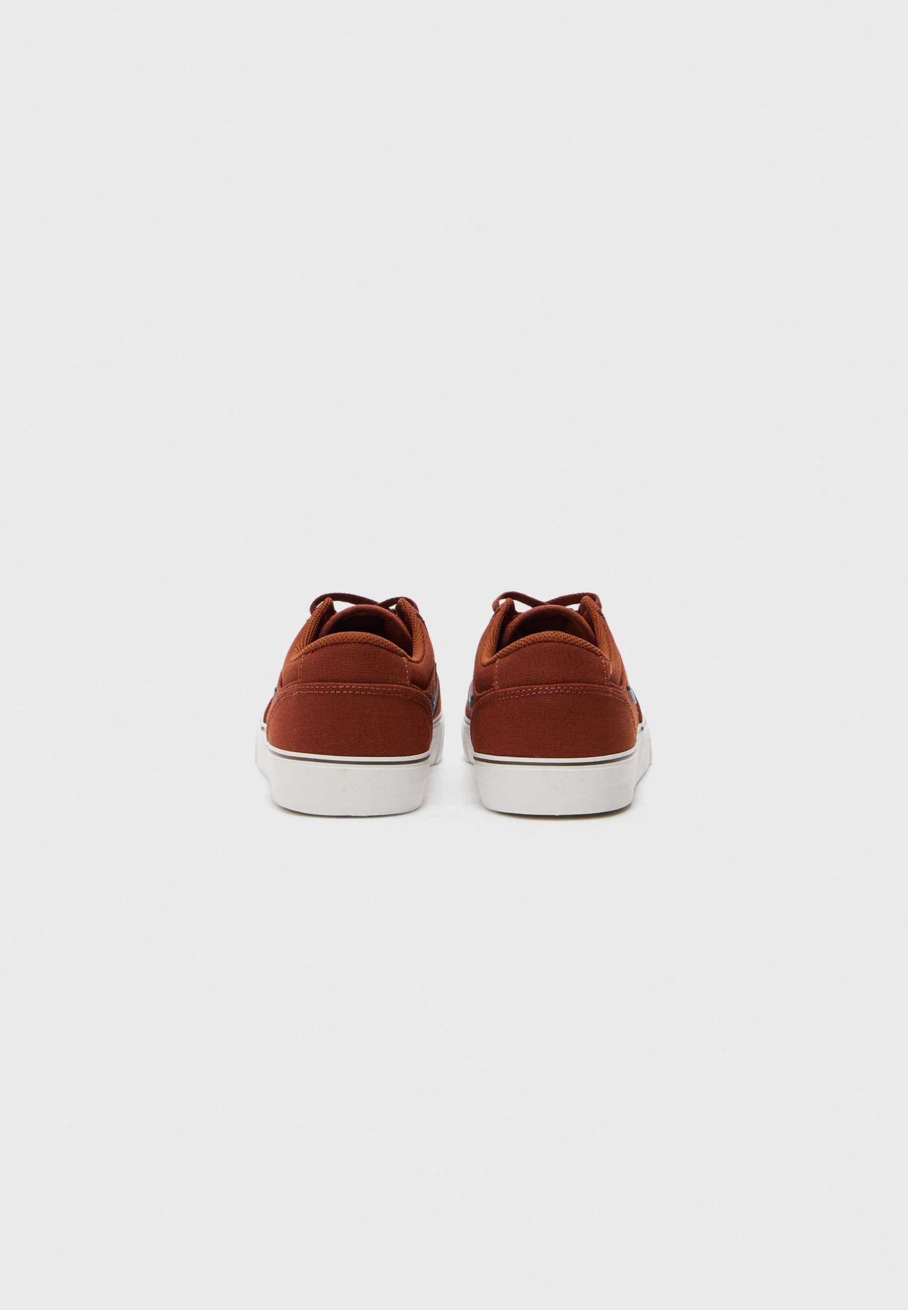 Baskets basses Nike SB