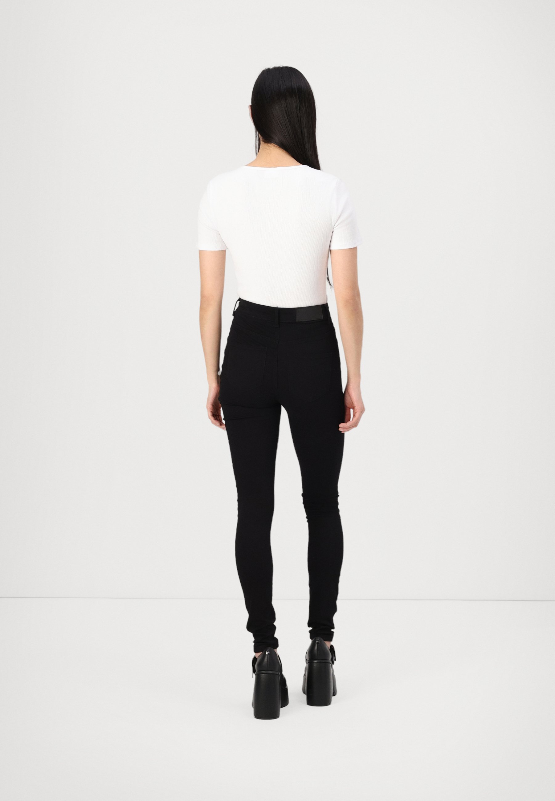 Noisy May NMCALLIE - Jeggings - black denim