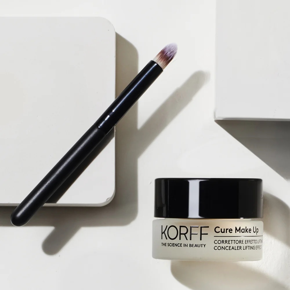KORFF Korff Make-up Lifting Effect Concealer Barva 01