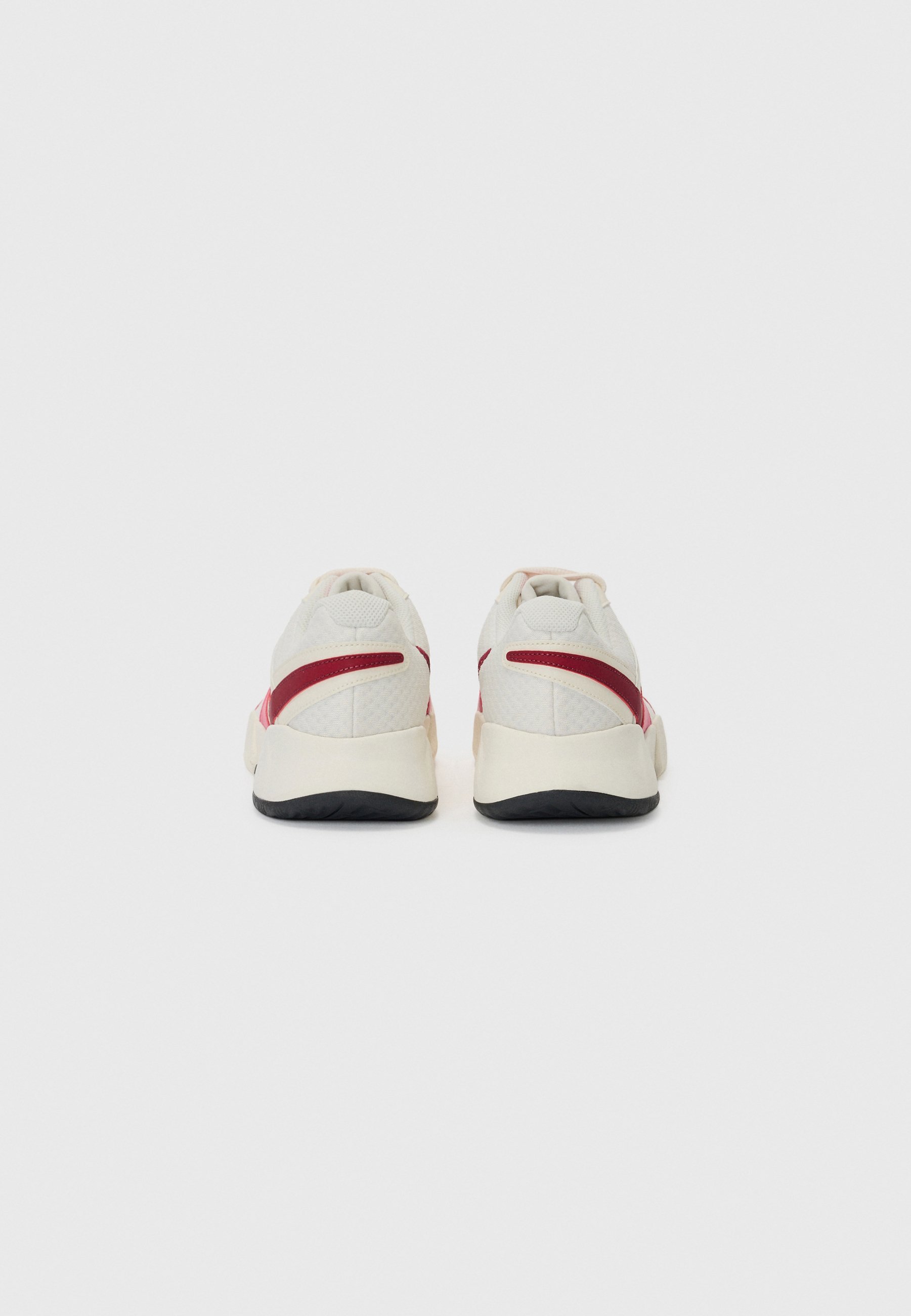 Chaussures de tennis Nike Performance COURT LITE 4 pour courts en terre battue - ivoire pâle/rose vif/voile/rouge/noir