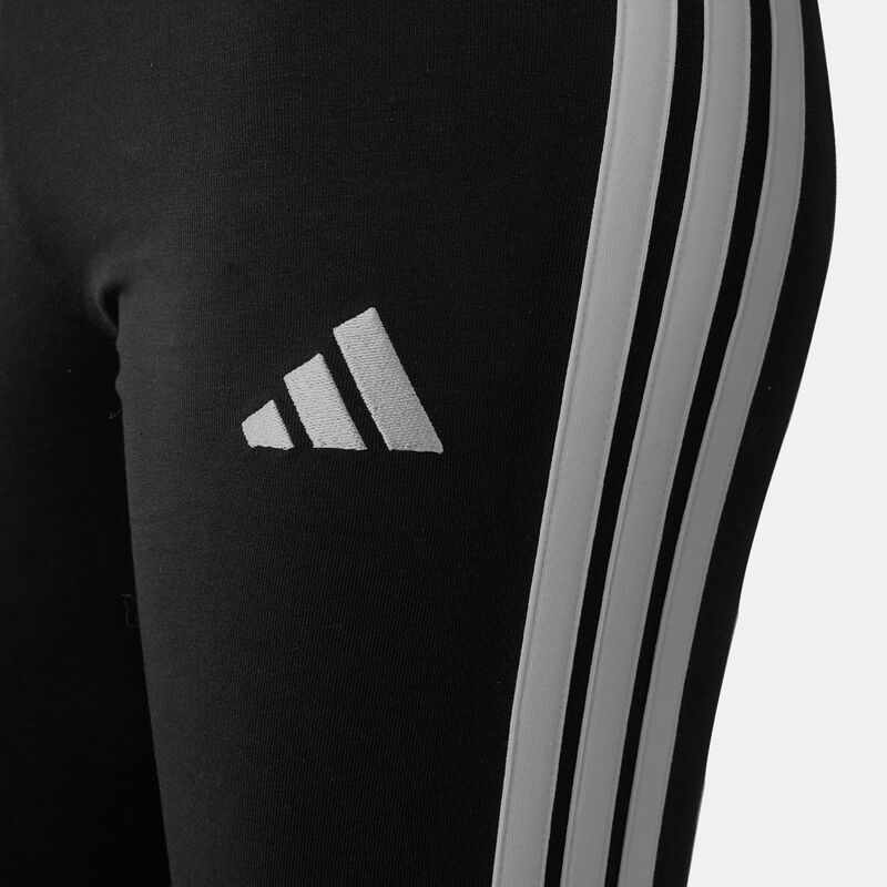 Adidas träningsbyxor för kvinnor