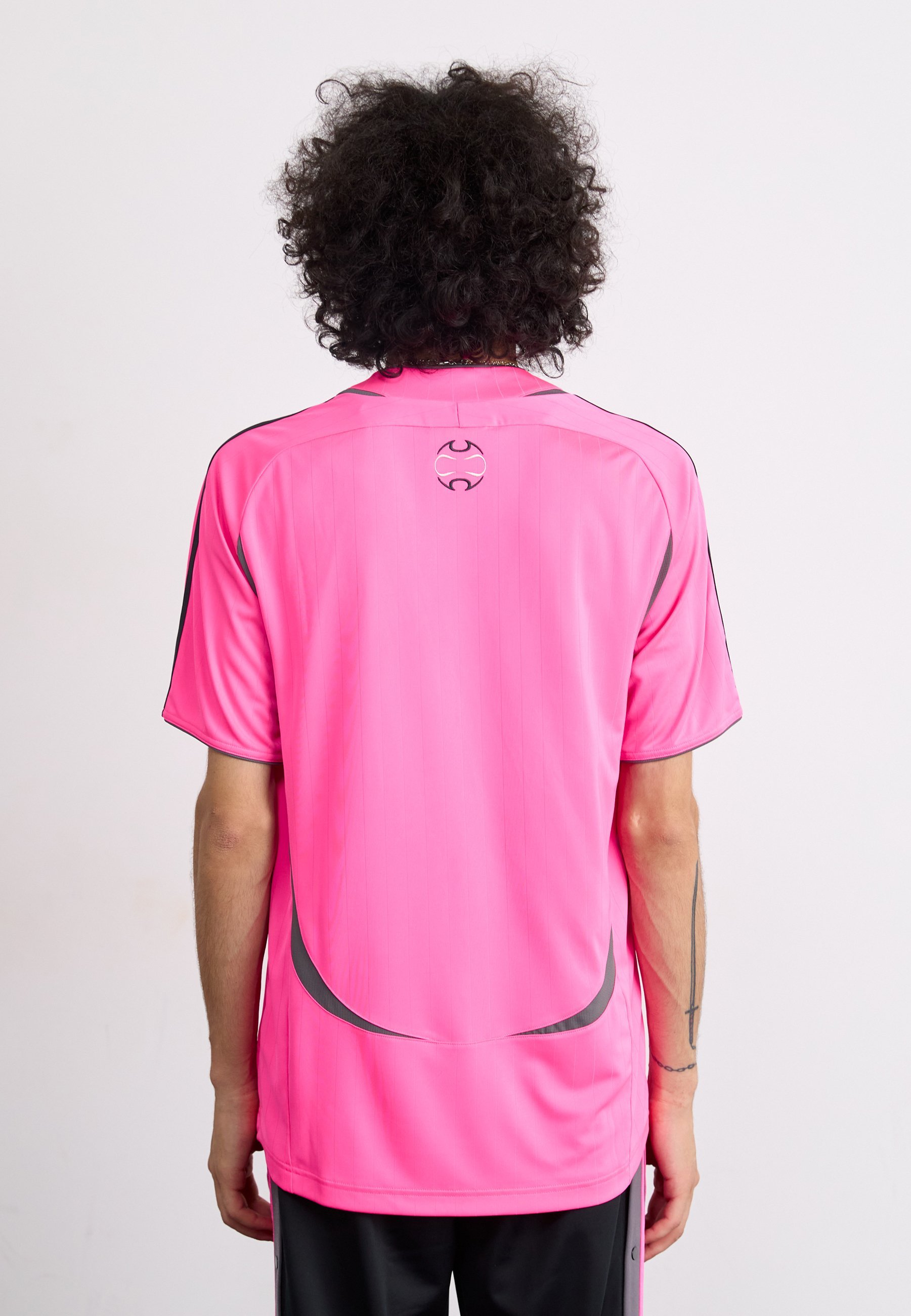 adidas Originals bedruckte T-Shirts