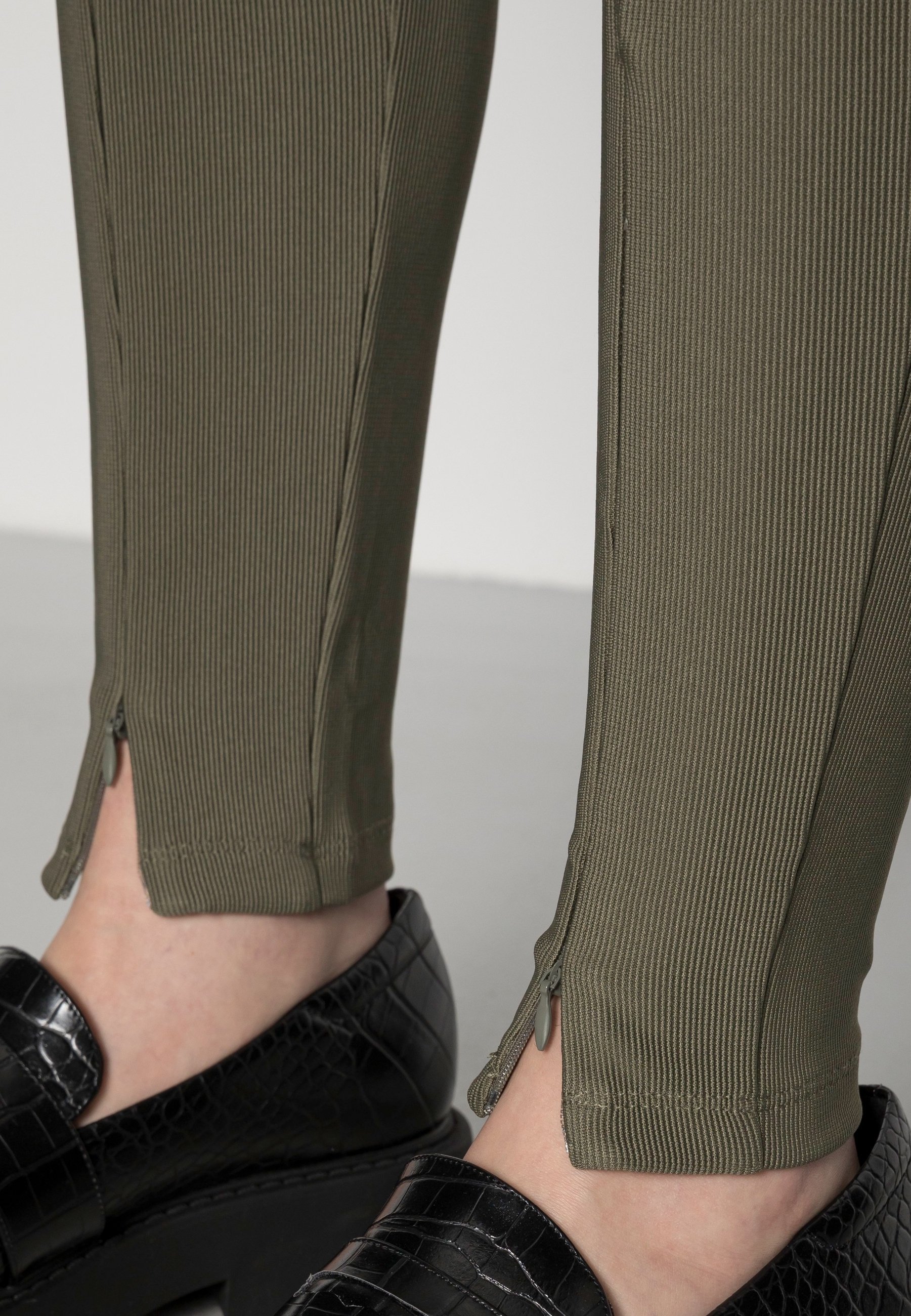 Noisy May Leggings - Broek - kaki