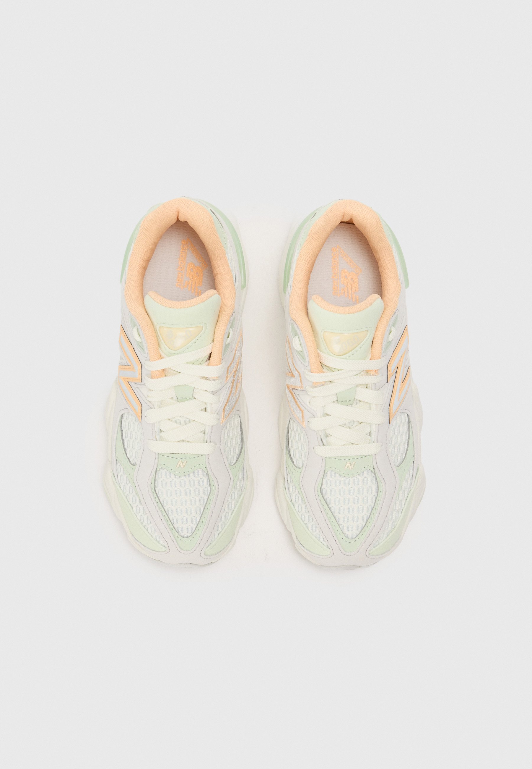 New Balance 9060 - Sneakers - zeezout