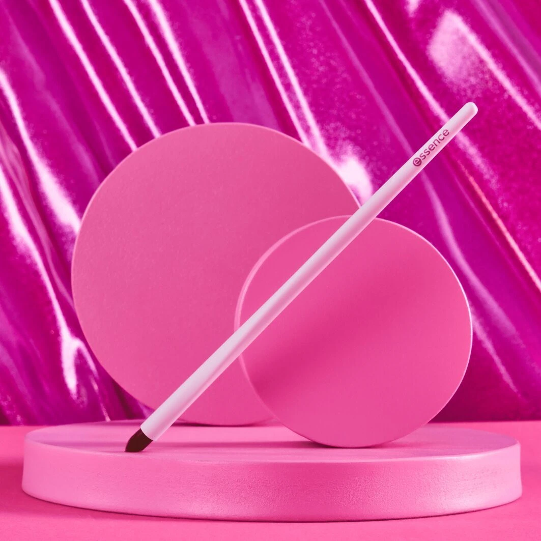 Essence Pinceau