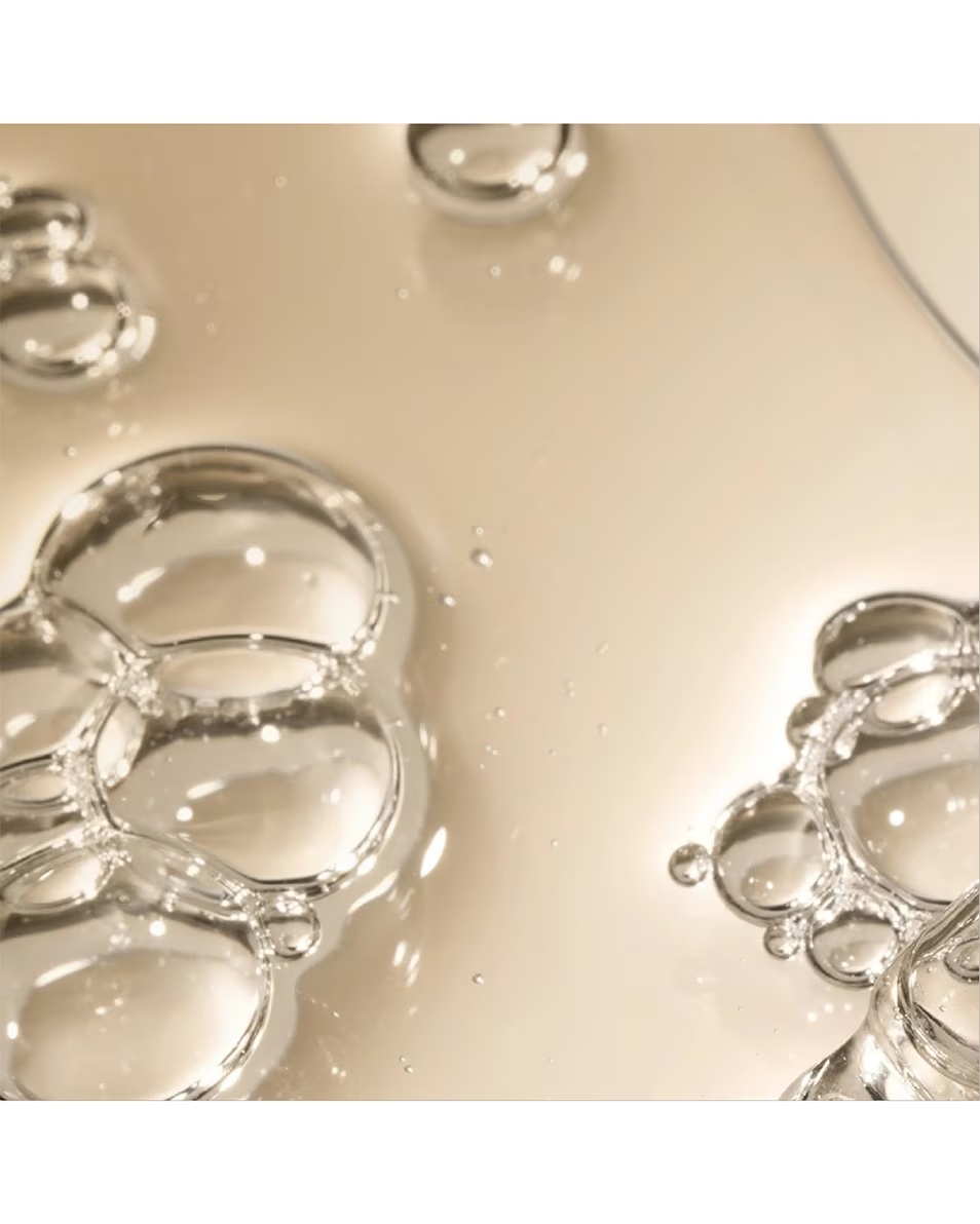CLAY AND GLOW POSVJETLJUJUĆI I ZAŠTITNI SERUM S VITAMINOM C