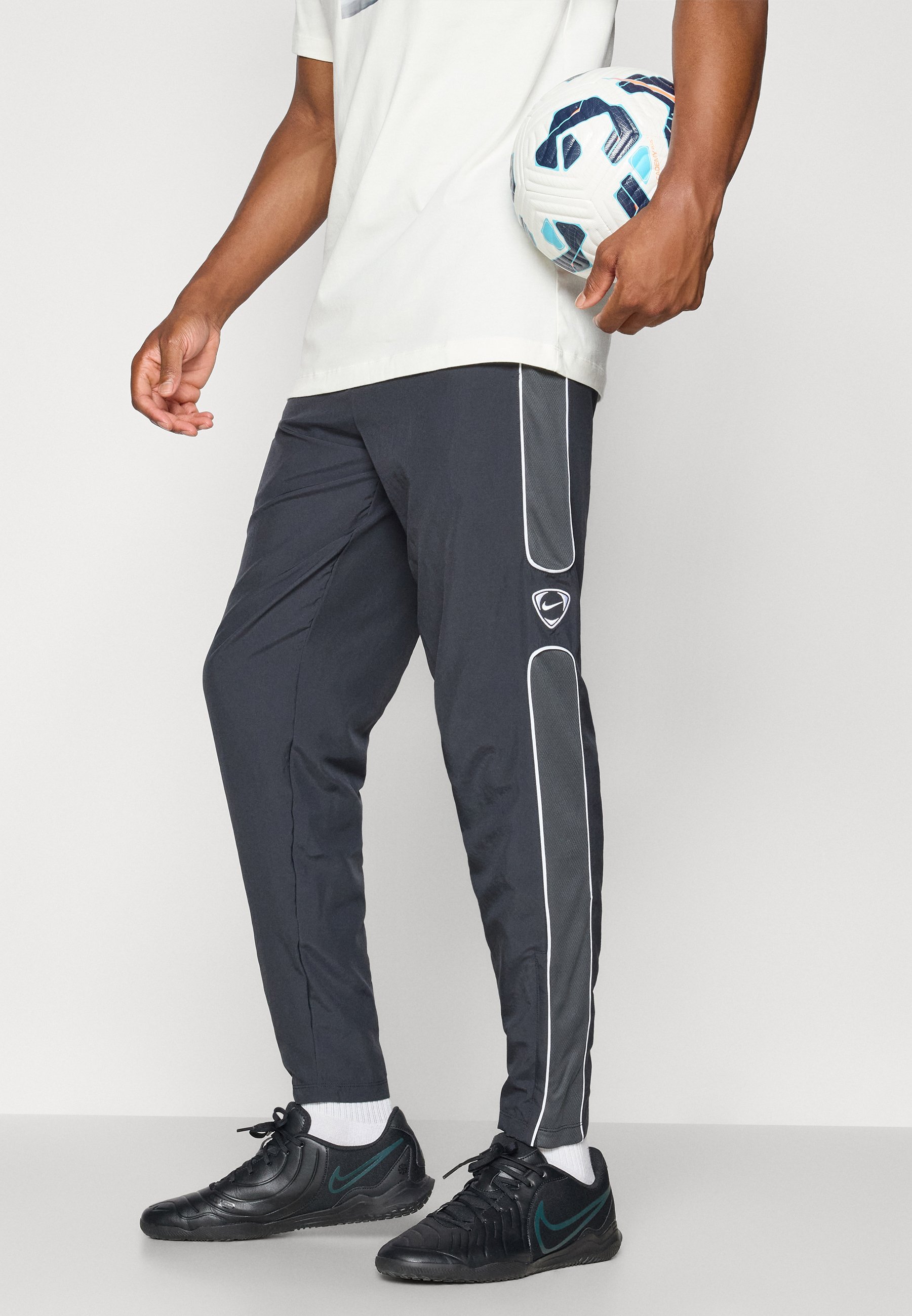 Pantalon de survêtement Nike Performance NIKE ACADEMY+ - Noir/Anthracite/Blanc