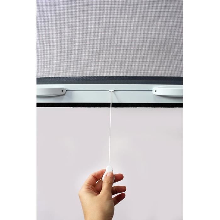 Mosquitera para ventana de 125 x 145 cm (ancho x alto) en aluminio lacado blanco. Se puede cortar a medida tanto en ancho como en alto.