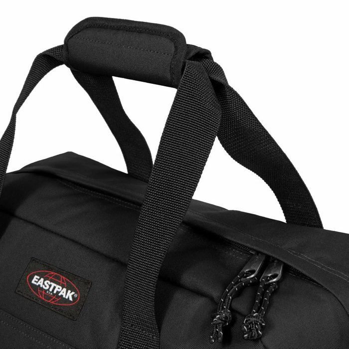 Bolsa de viaje compacta Eastpak de 24 litros, color negro.
