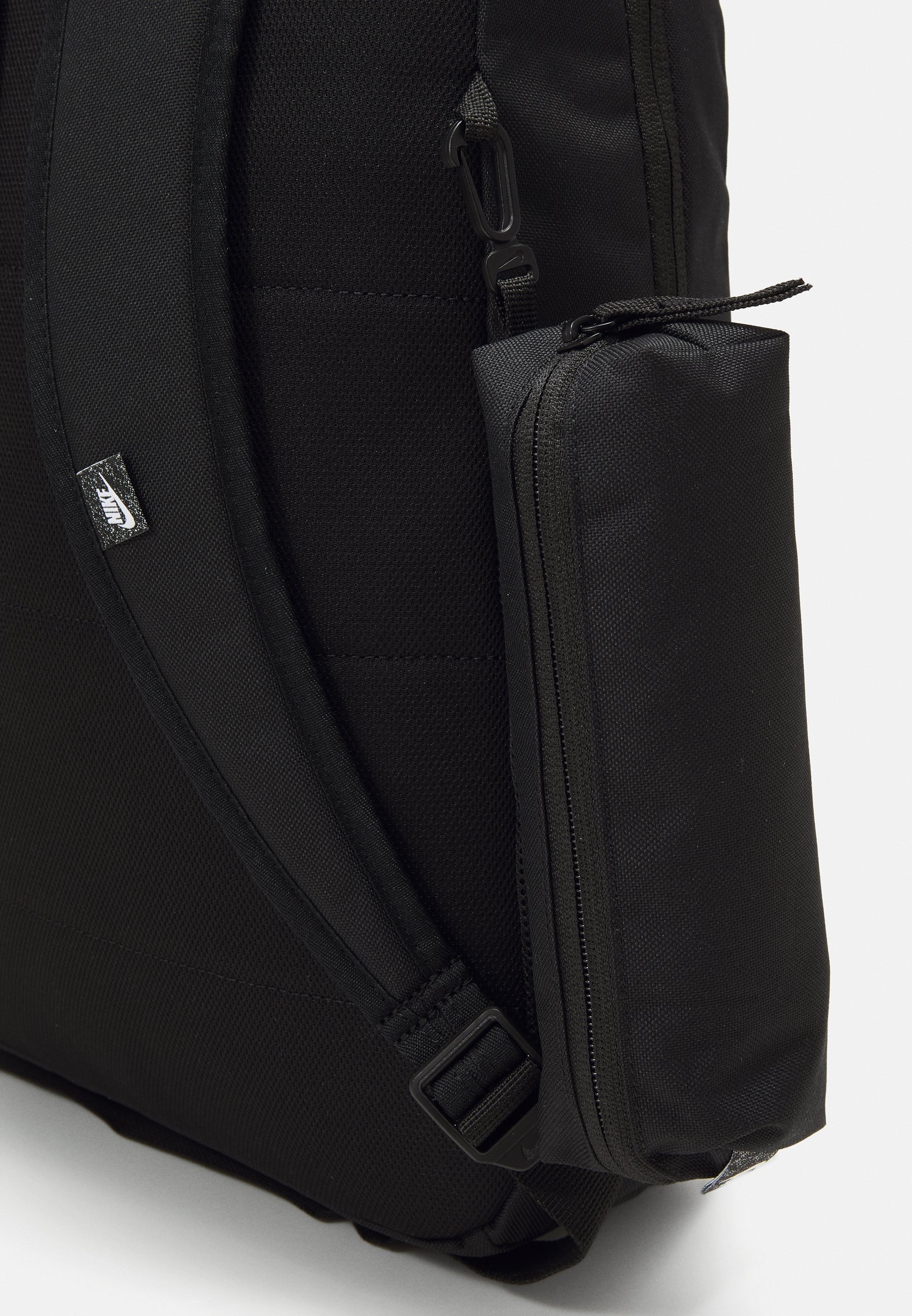 Nike Performance CHICAGO BULLS NBA ELEMENTAL BACKPACK 20L UNISEX SET - Klubové oblečení - black