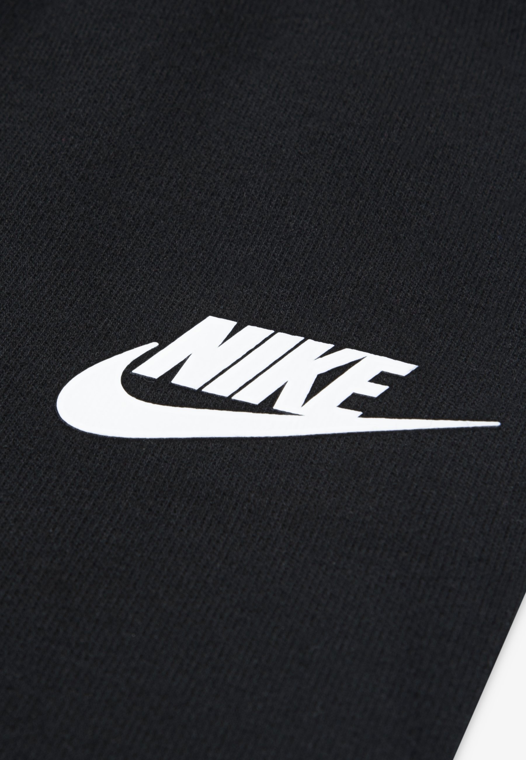 Nike Sportswear Duurzame Set - Trainingspak - zwart