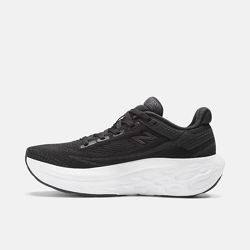 Kids Fresh Foam X 1080 v13 - preto e branco