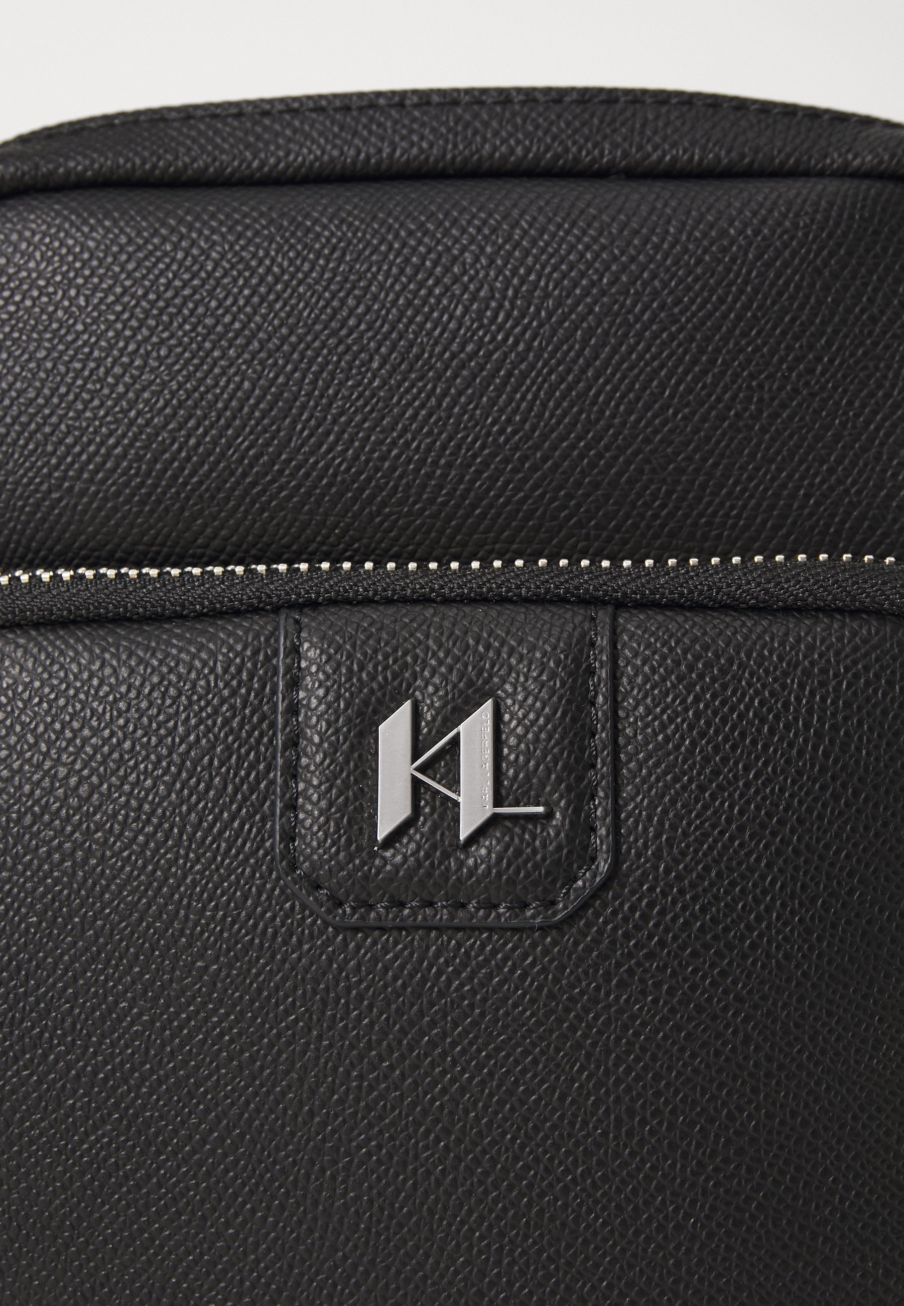 KARL LAGERFELD K/MONOGRAM CROSSBODY - Bolsa transversal - preta