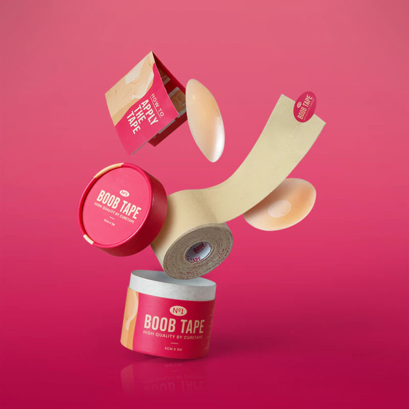 CureTape® Boob Tape é um dispositivo médico autoadesivo para aplicação nos seios.