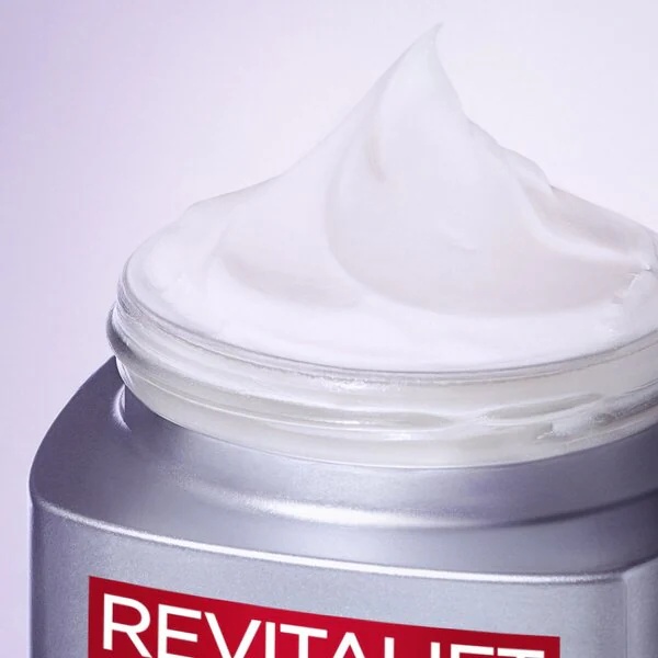 L'Oréal Paris Revitalift Filler SPF50 dnevna krema protiv starenja<br>50ml - Normalna i zrela koža