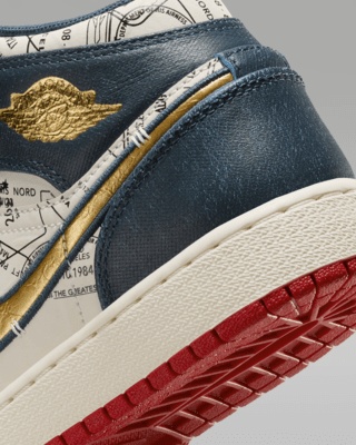 Air Jordan 1 Mid SE Older Kids' Shoes