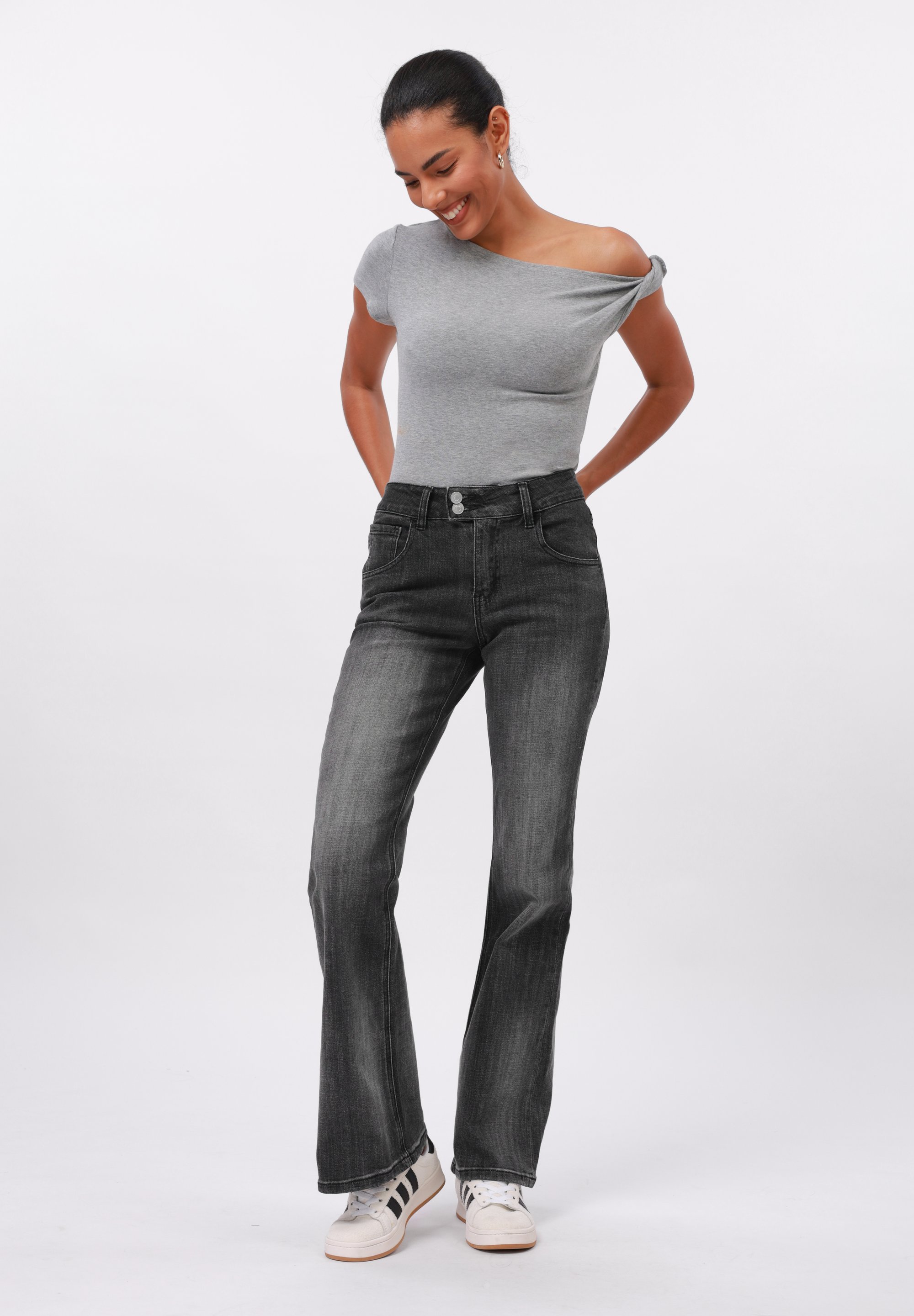 Even&Odd Tall Flared Jeans - zwart