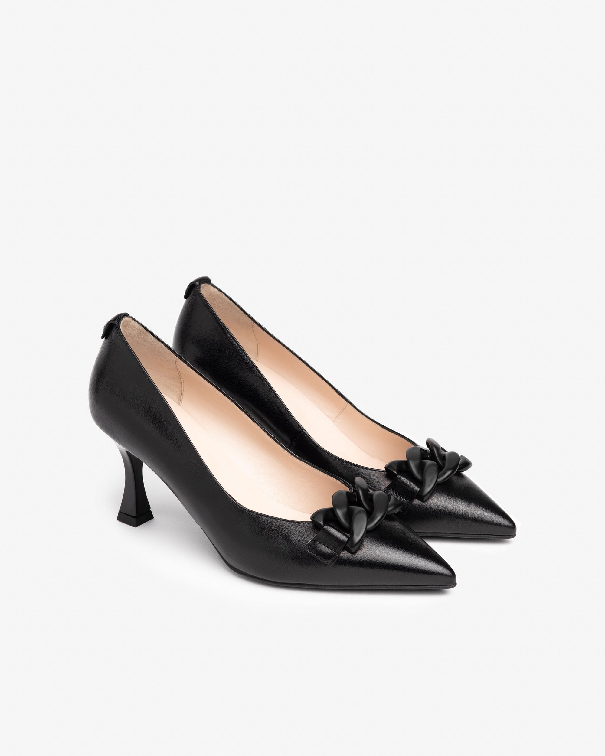  Damen-Pumps aus Leder
