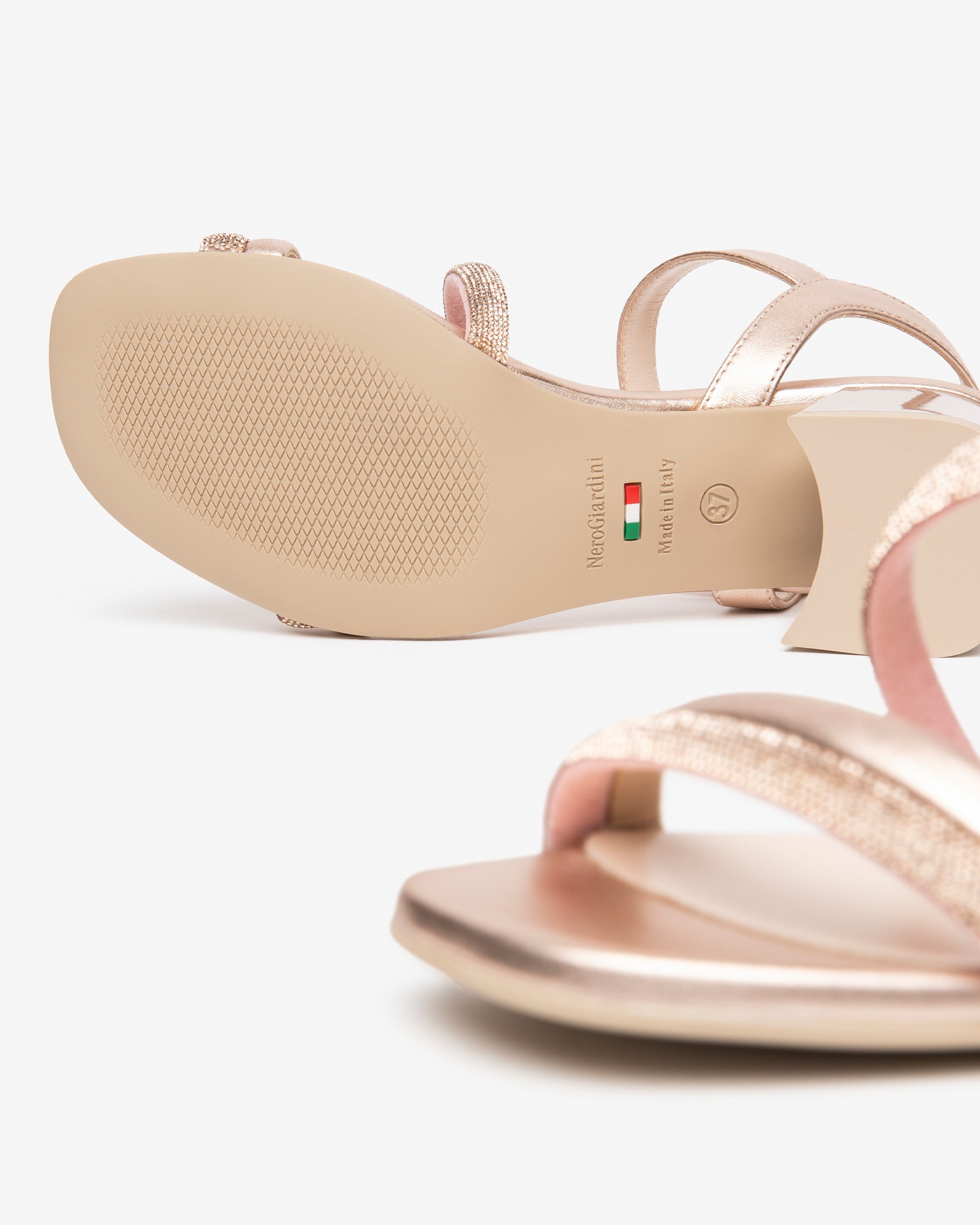  Damen-Ledersandalen