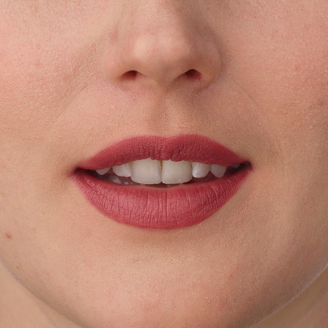 Isadora Lipstick Perfect Moisture rúž - 4 g