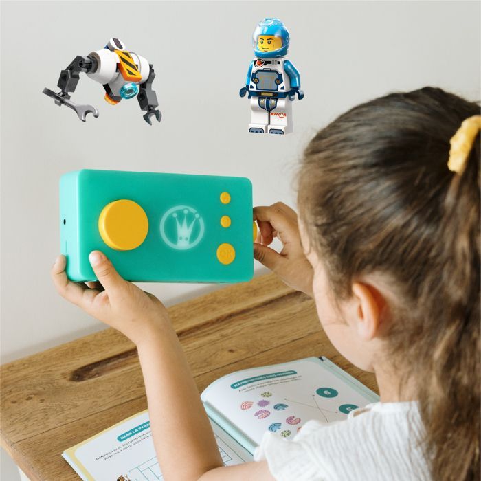 Lunii - Intergalac'briques Adventures Box Set - Interactive audiobook for ages 5 and up, available on My Story Factory