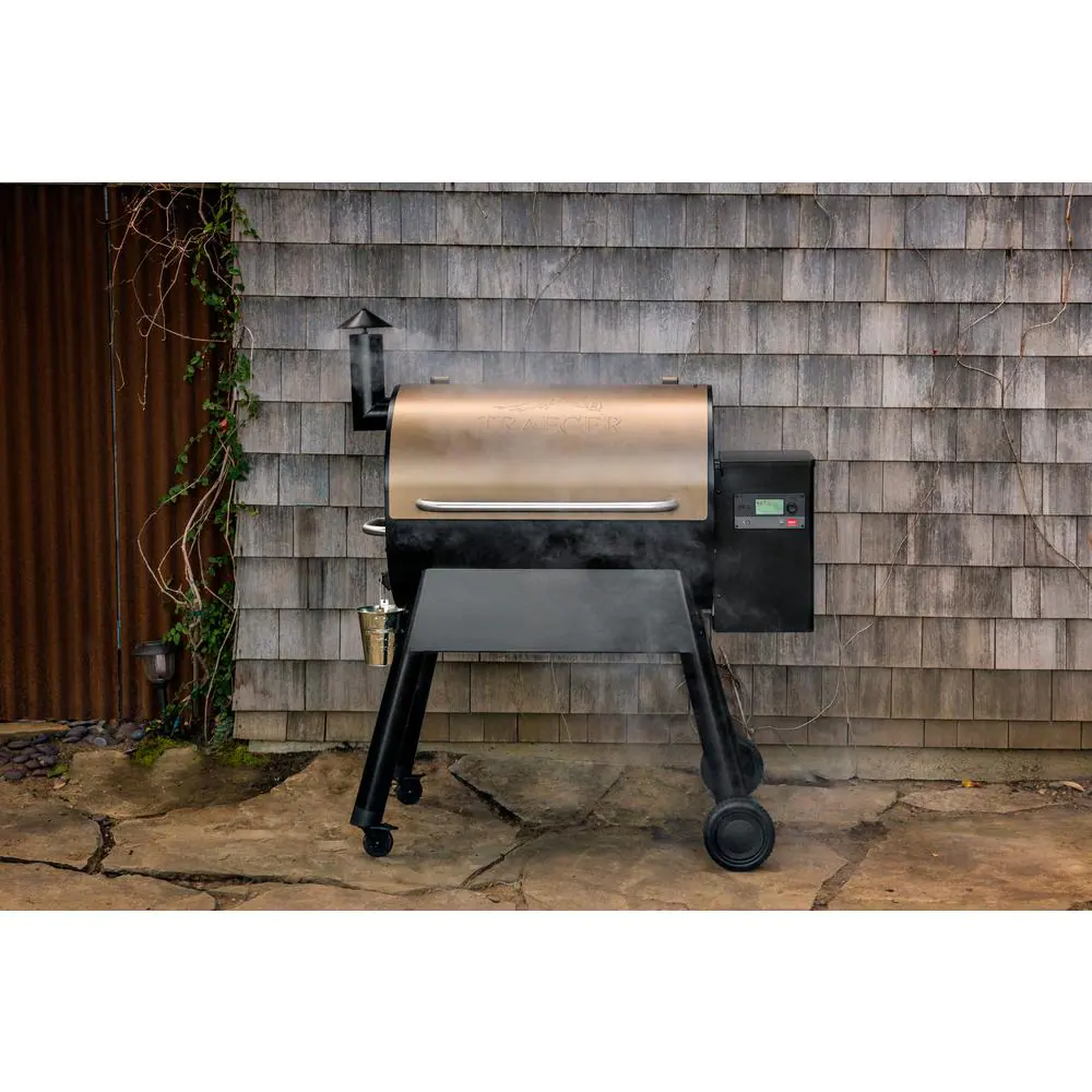Pro 780 Wifi pelletgrill en -smoker in brons