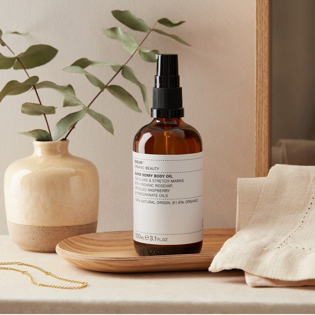 Evolve Organic Beauty Super Berry Oil