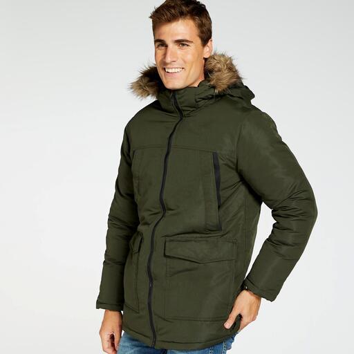 Jack & Jones striukė