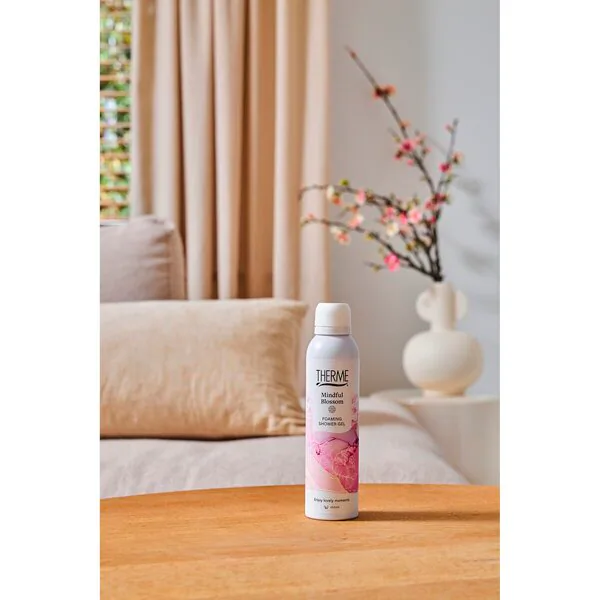 Therme Mindful Blossom -vaahtosuihkugeeli<br>200ml - Normaali kosteus