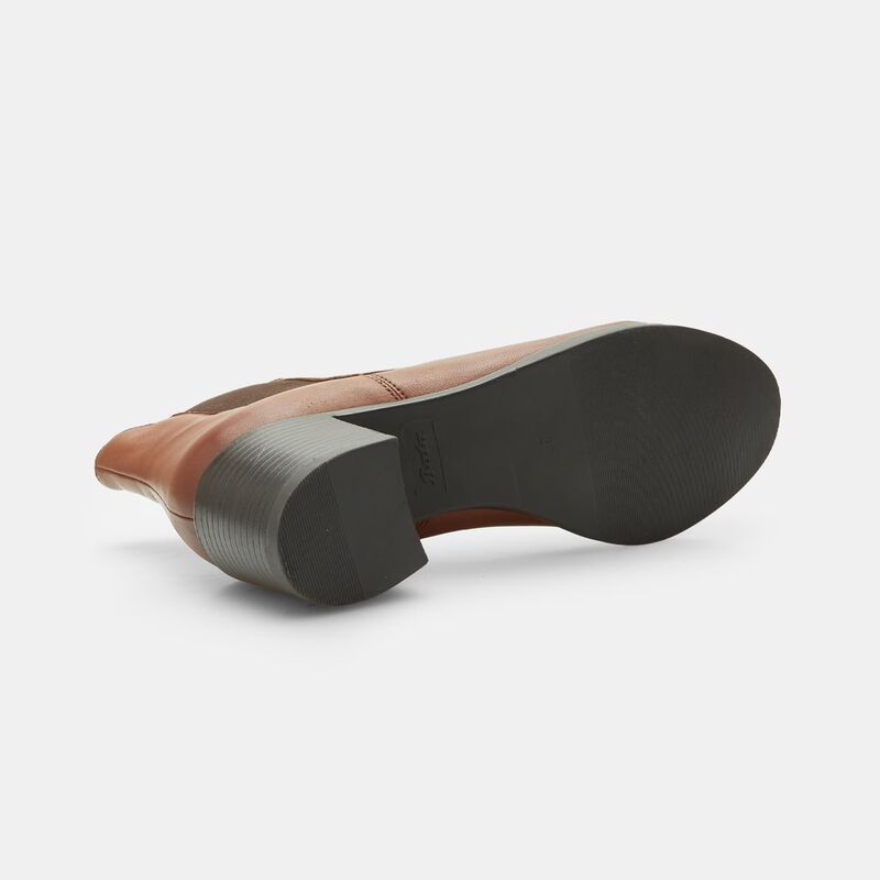 Chelsea boots met blokhakken