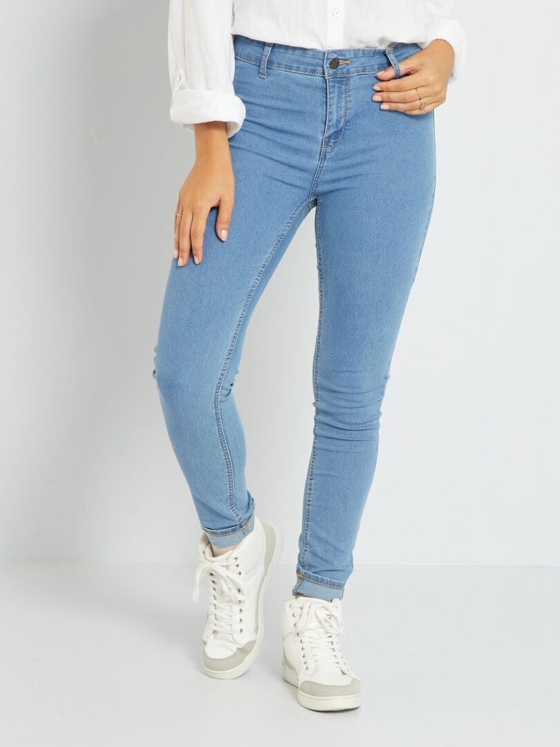 Calça jeans skinny / corte bem justo - AZUL