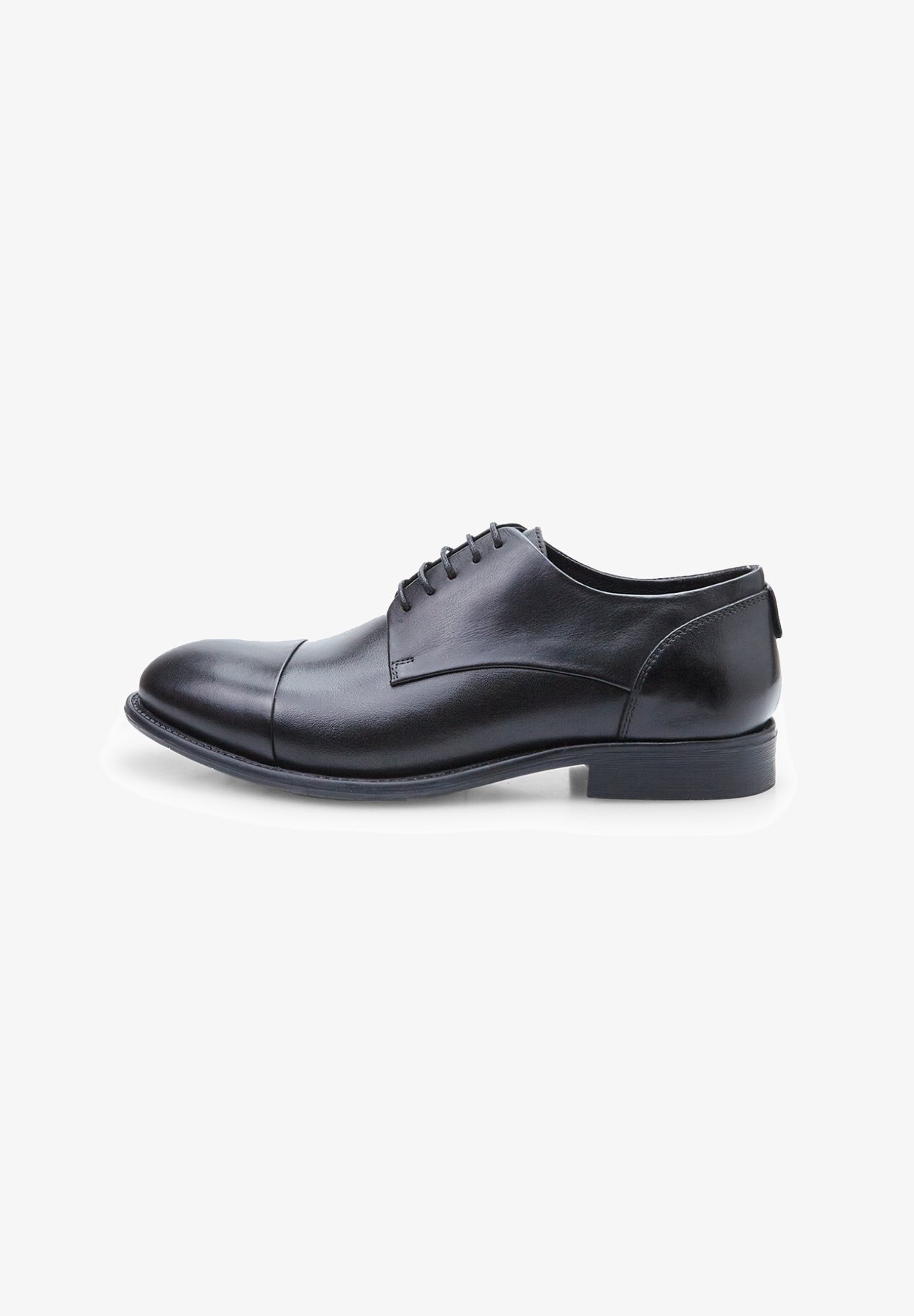 Bata Smart sznurowane buty - nero