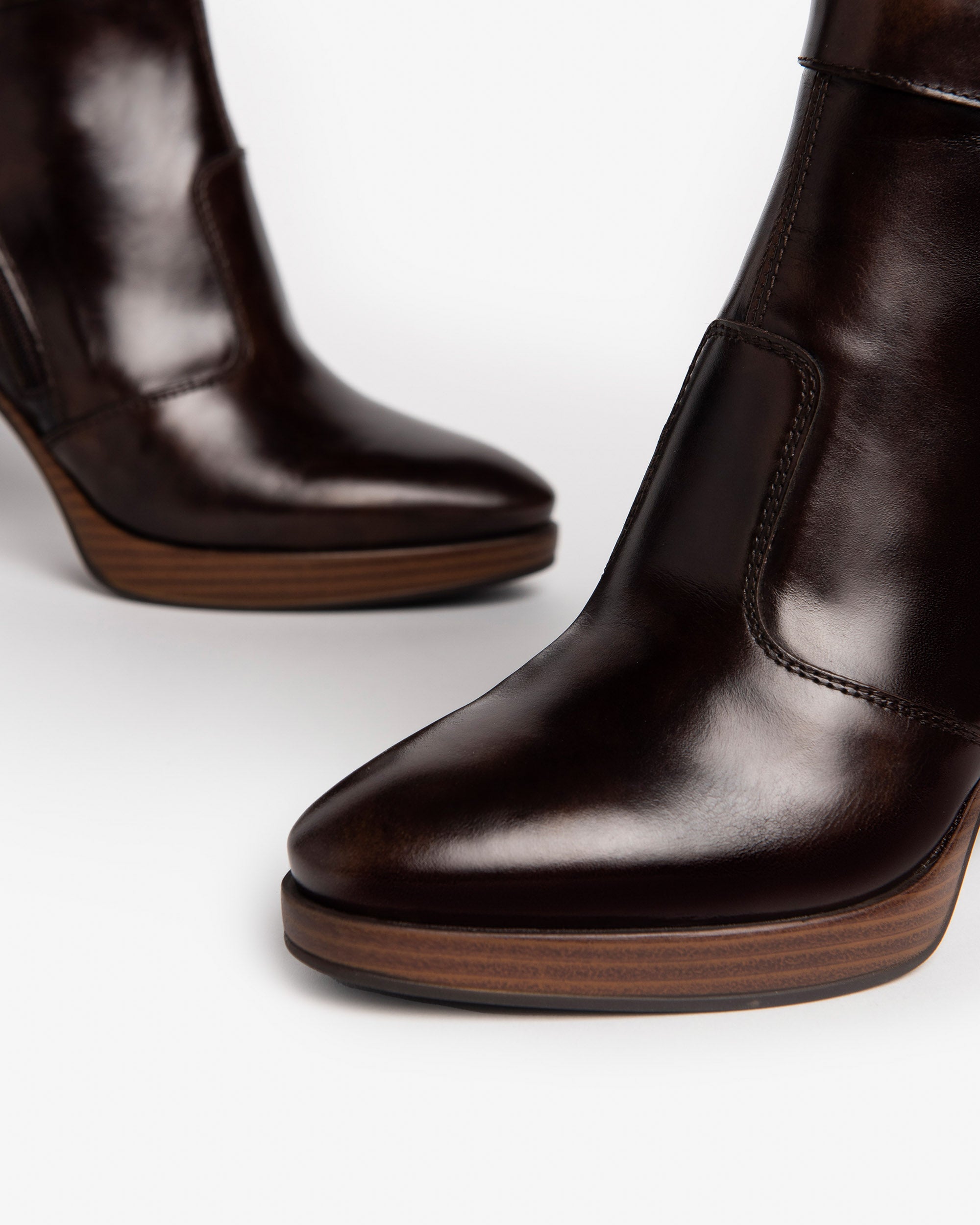  Bottines en cuir pour femmes