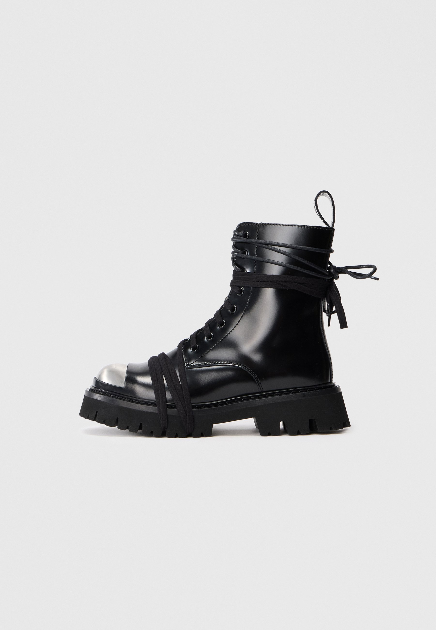 Bottines MOSCHINO - noires