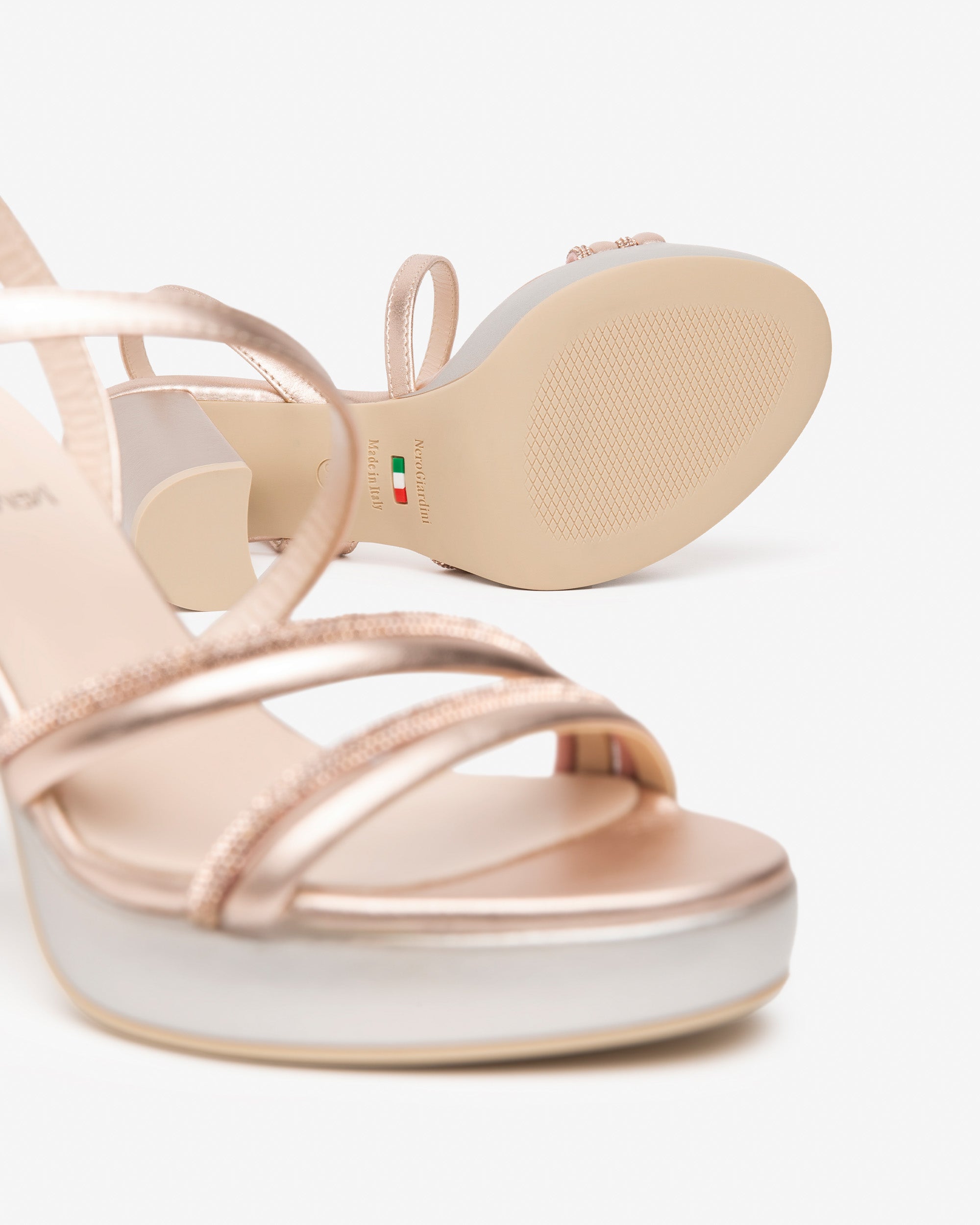  Sandales en cuir pour femmes