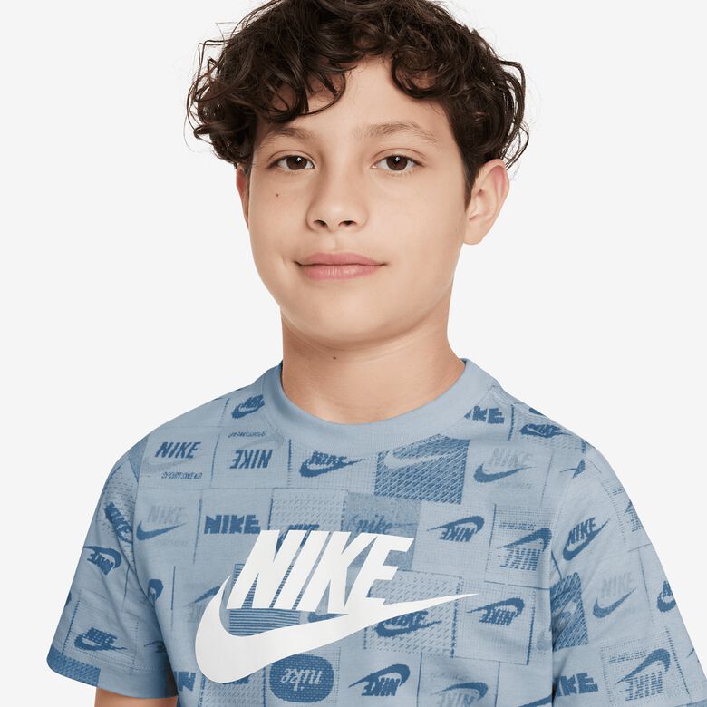 Sportswear Club T-shirt met all-over print, merkproduct.