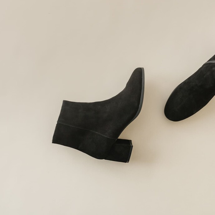 Bottines à talons  en velours noir