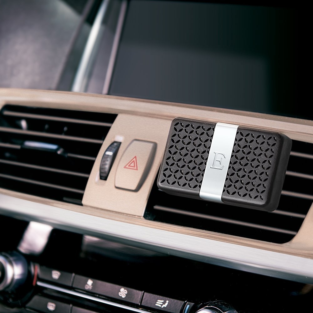 Esteban RECHARGES PARFUMÉES POUR DIFFUSEUR DE VOITURE & POCHETTE À PARFUM