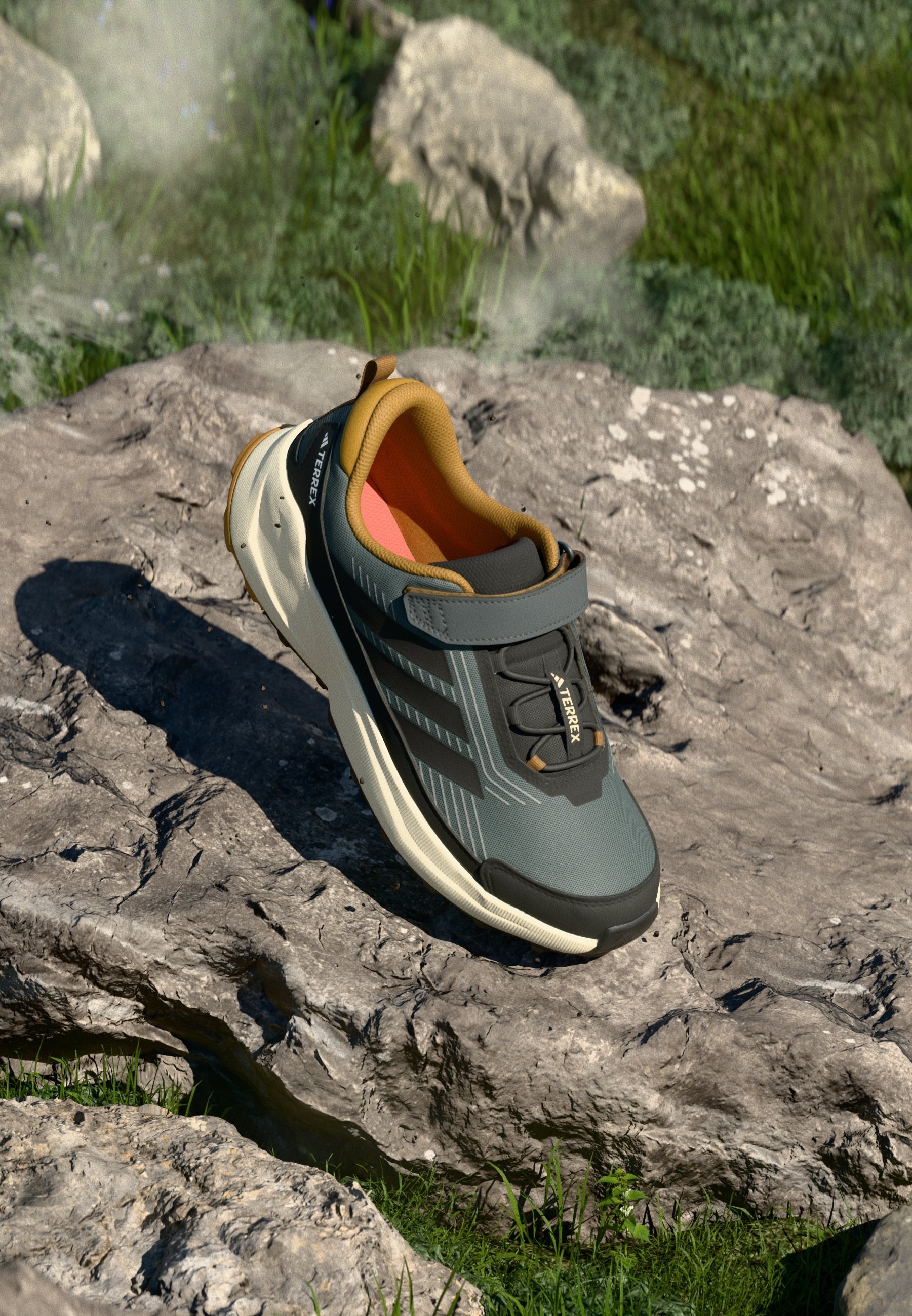 Adidas Terrex TRAILMAKER 2 UNISEX - Wandelschoenen - grijs zes/kernzwart/brons strata