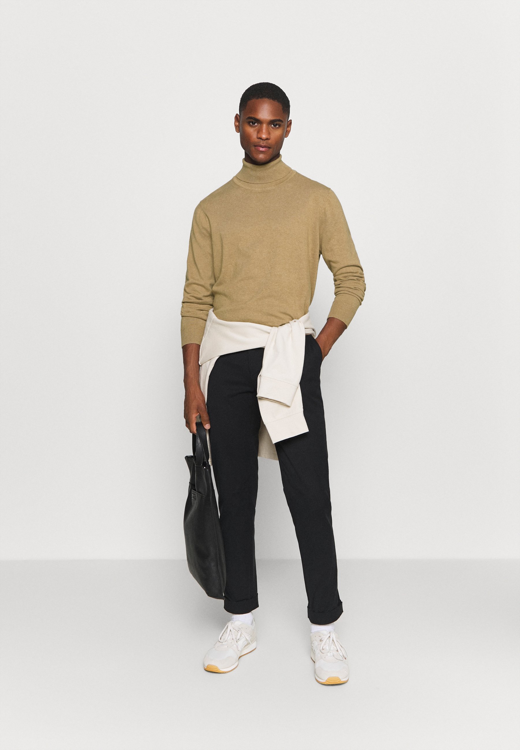Pier One Jumper - kameel