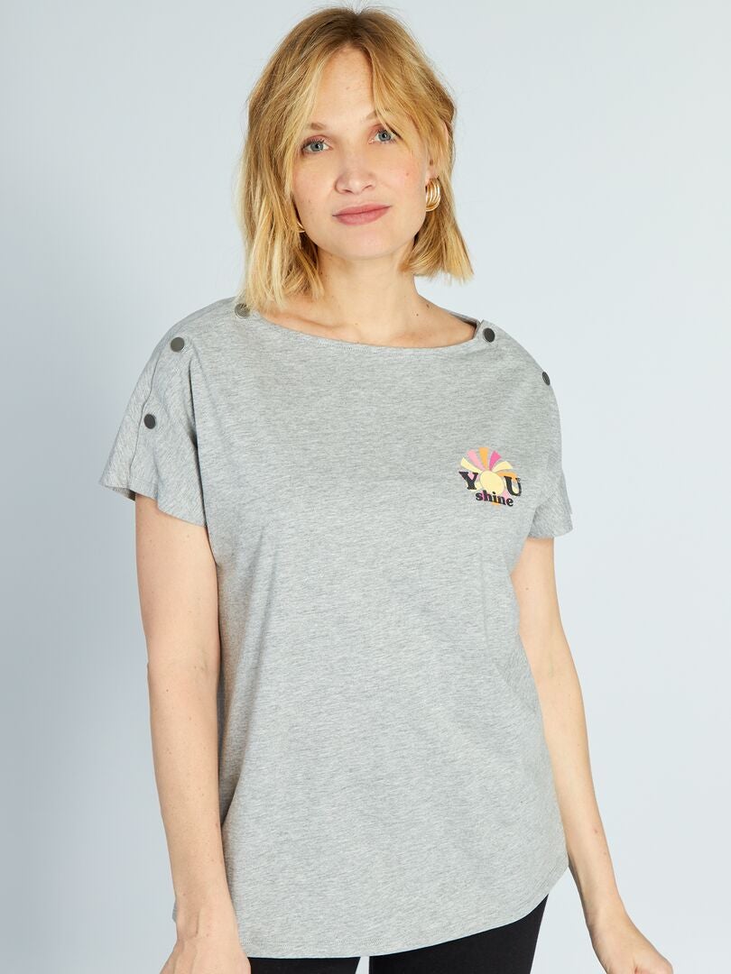Camiseta de enfermería con cuello abotonado - GRIS