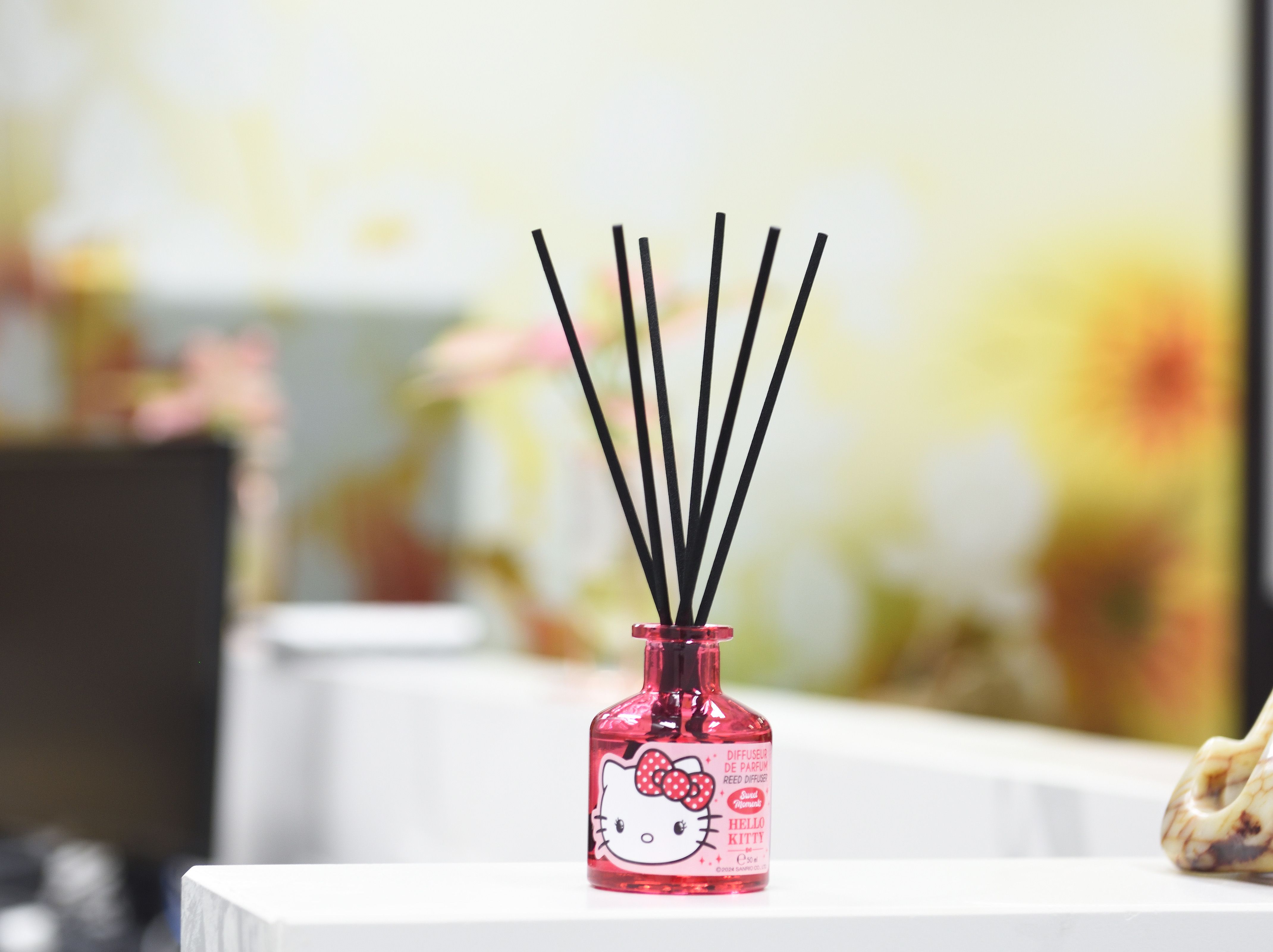 Hello Kitty Sweet Moments Mikado gaisa atsvaidzinātājs Gaisa atsvaidzinātāji un sveces
