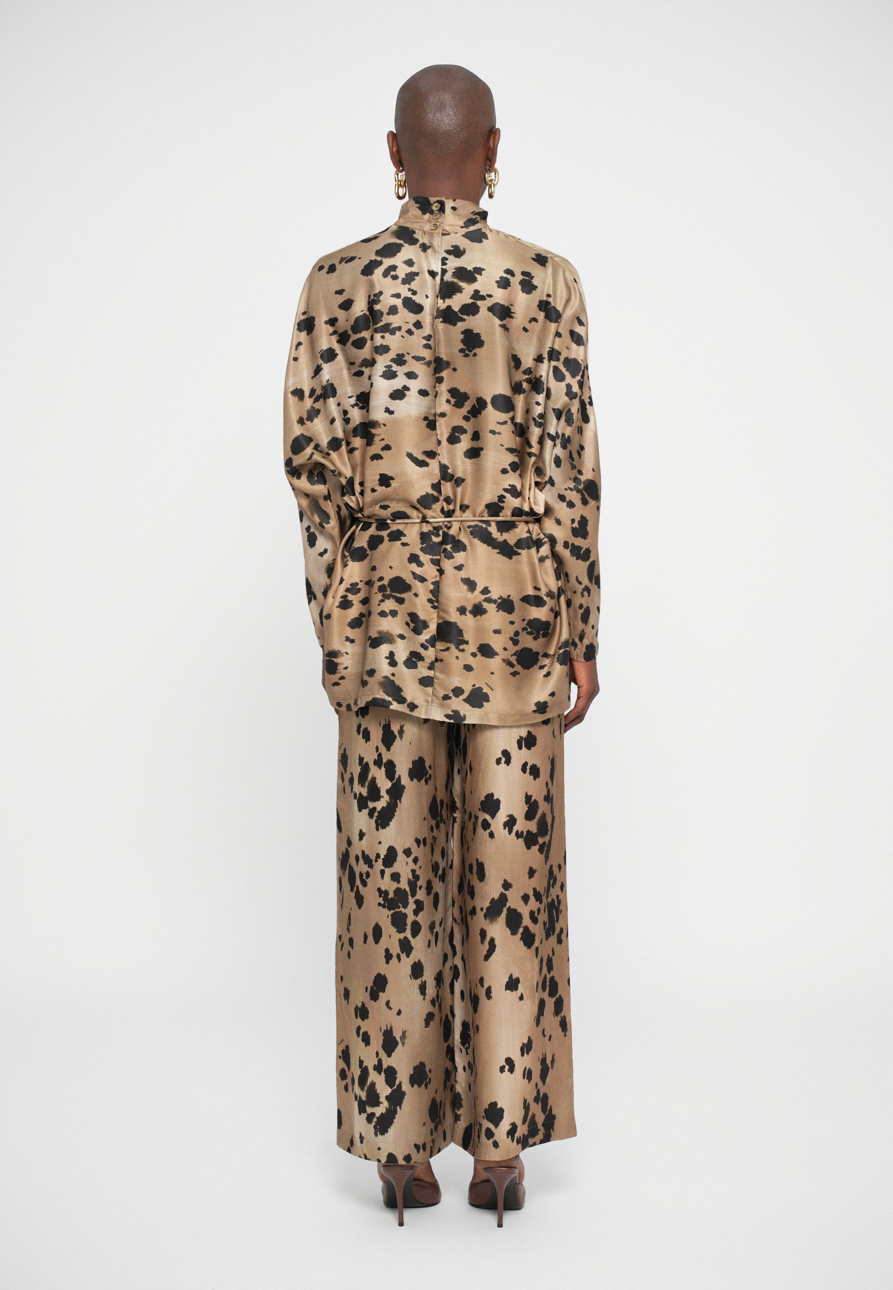 AERON DEW Blouse met lange mouwen - beige