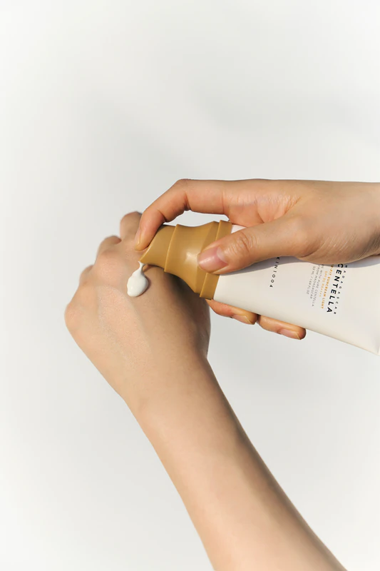 SKIN1004 Madagascar Centella Air-Fit Zonnecrème Lichte minerale beschermende gezichtscrème SPF 30