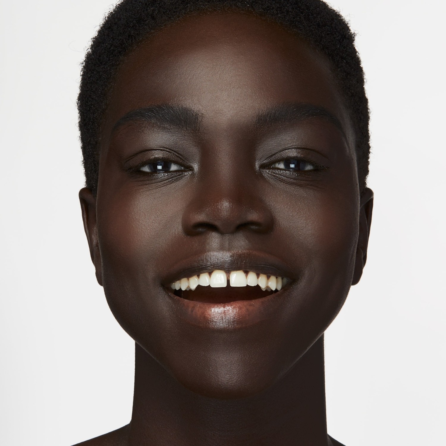 Estée Lauder Fond de Teint Longue Tenue Intransférable SPF 10