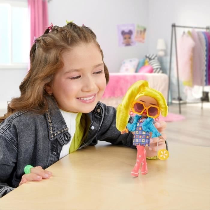 LOL Surprise Tweens – 24 cm große, bewegliche Modepuppe – Hana Groove – 2 Outfits und diverse Accessoires – ab 4 Jahren