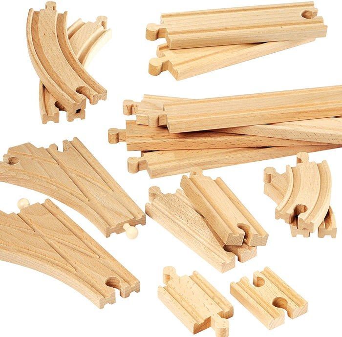 Set di trenini in legno Intermediate Evolution con 16 binari - BRIO - 33402 - Set per bambini dai 3 anni in su