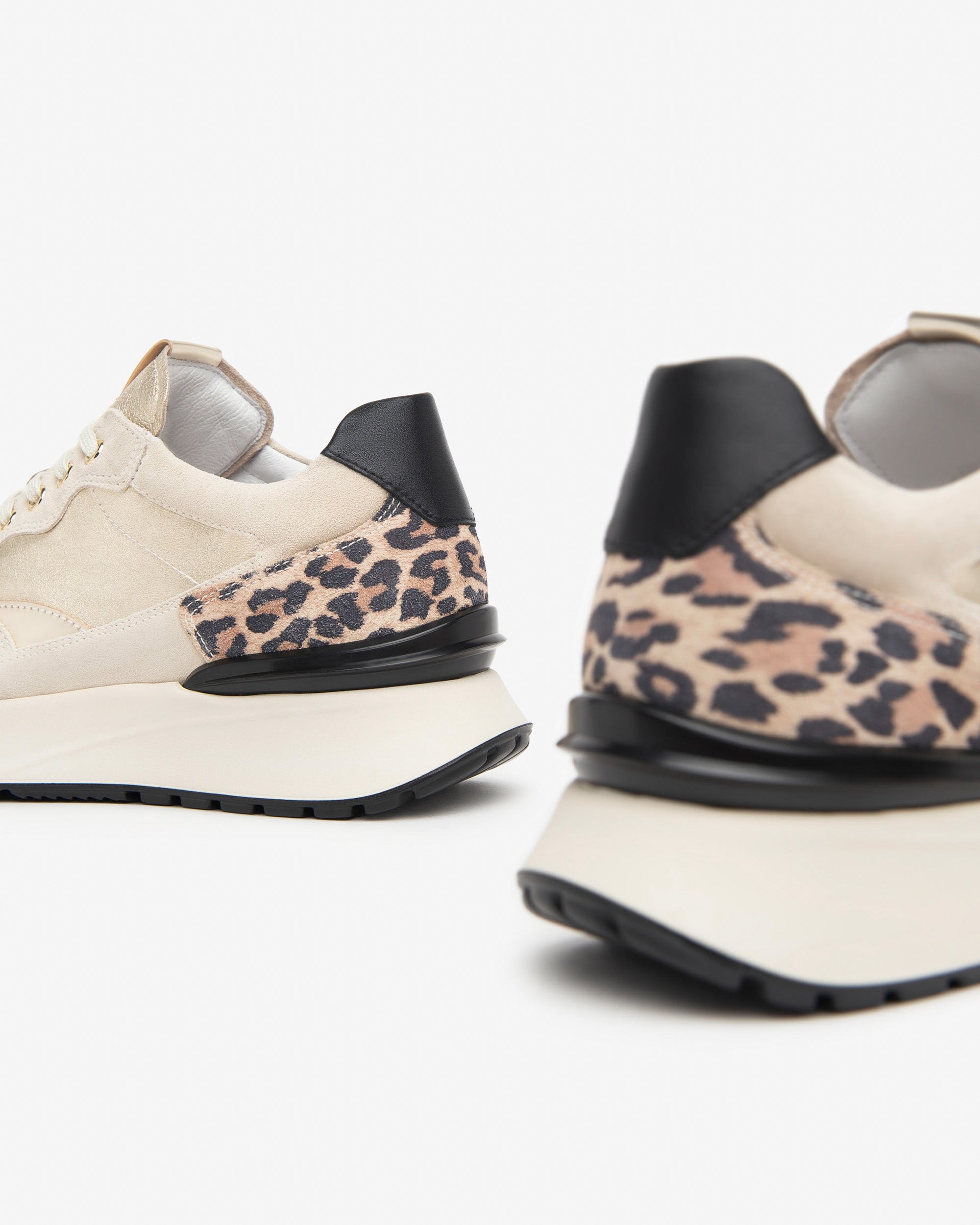 Sneakers Donna in Camoscio, Pelle e Materiale Tecnico